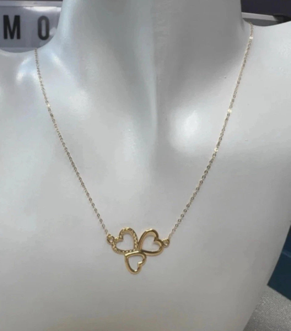 Solid 18ct gold  dainty heart  necklace