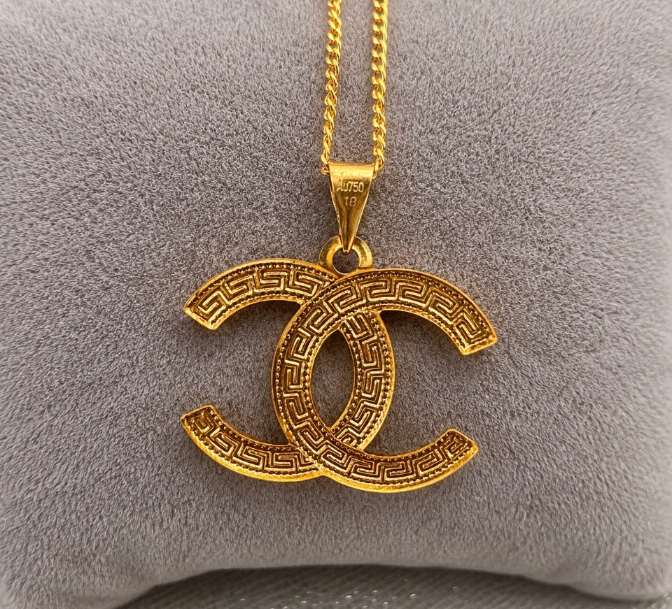 Solid 18ct gold necklace