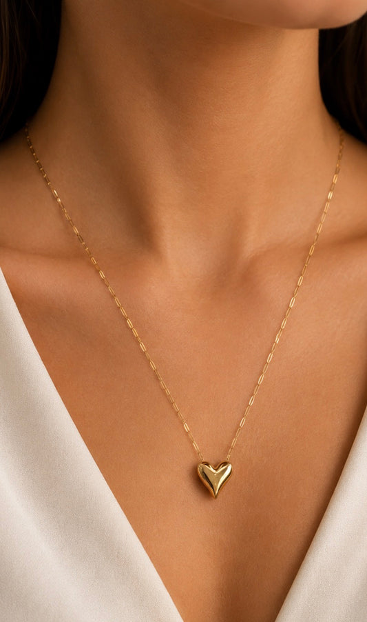 Solid 18ct gold heart necklace