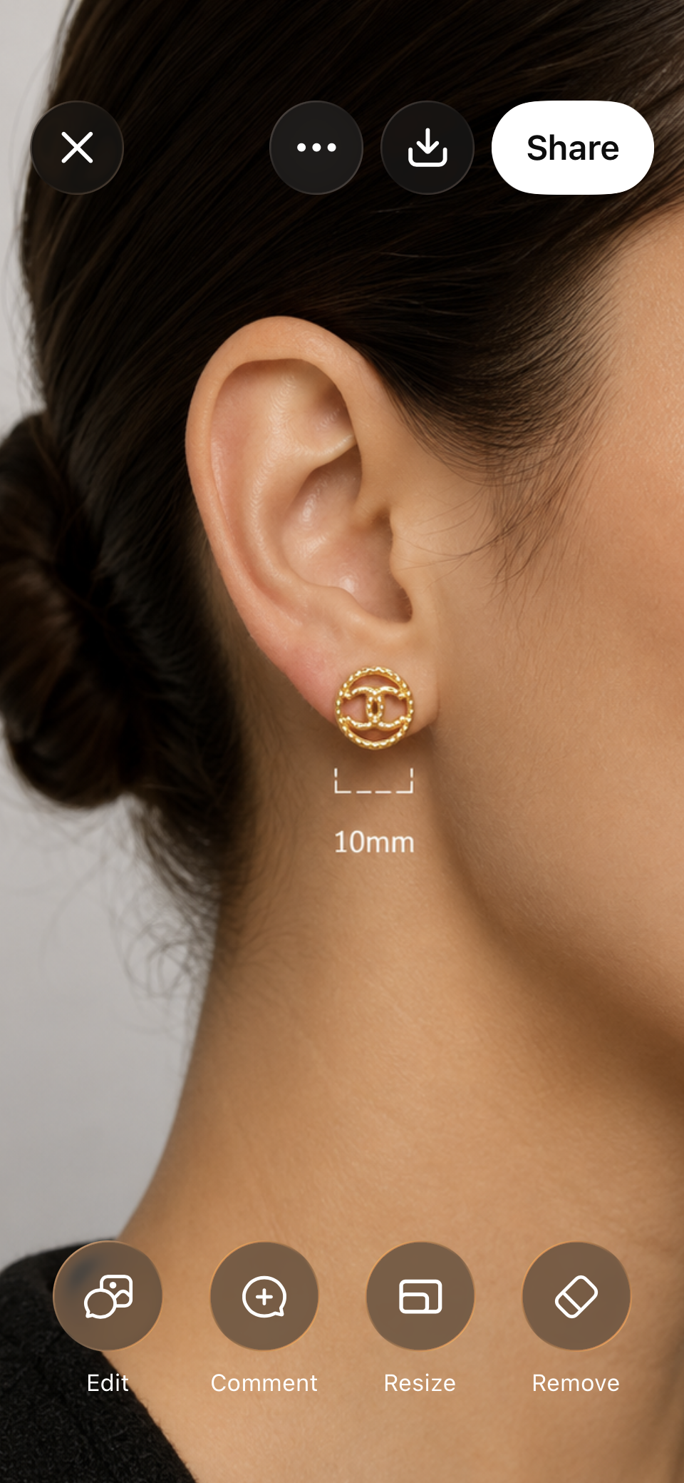 Solid 18ct  gold dainty stud earrings