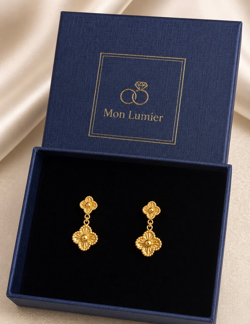 Solid 18ct gold earrings