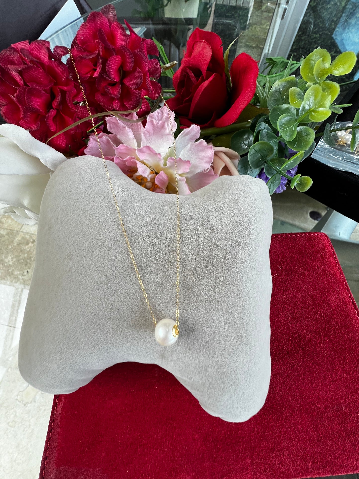 Pure 18ct gold natural freshwater pearl set